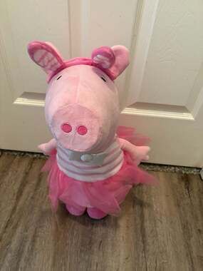 Peppa Pig 20-Inch Large Standing Plush Easter Greeter with Pink Tutu